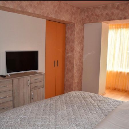 Central Apartment 4 Rooms บราชอฟ ภายนอก รูปภาพ