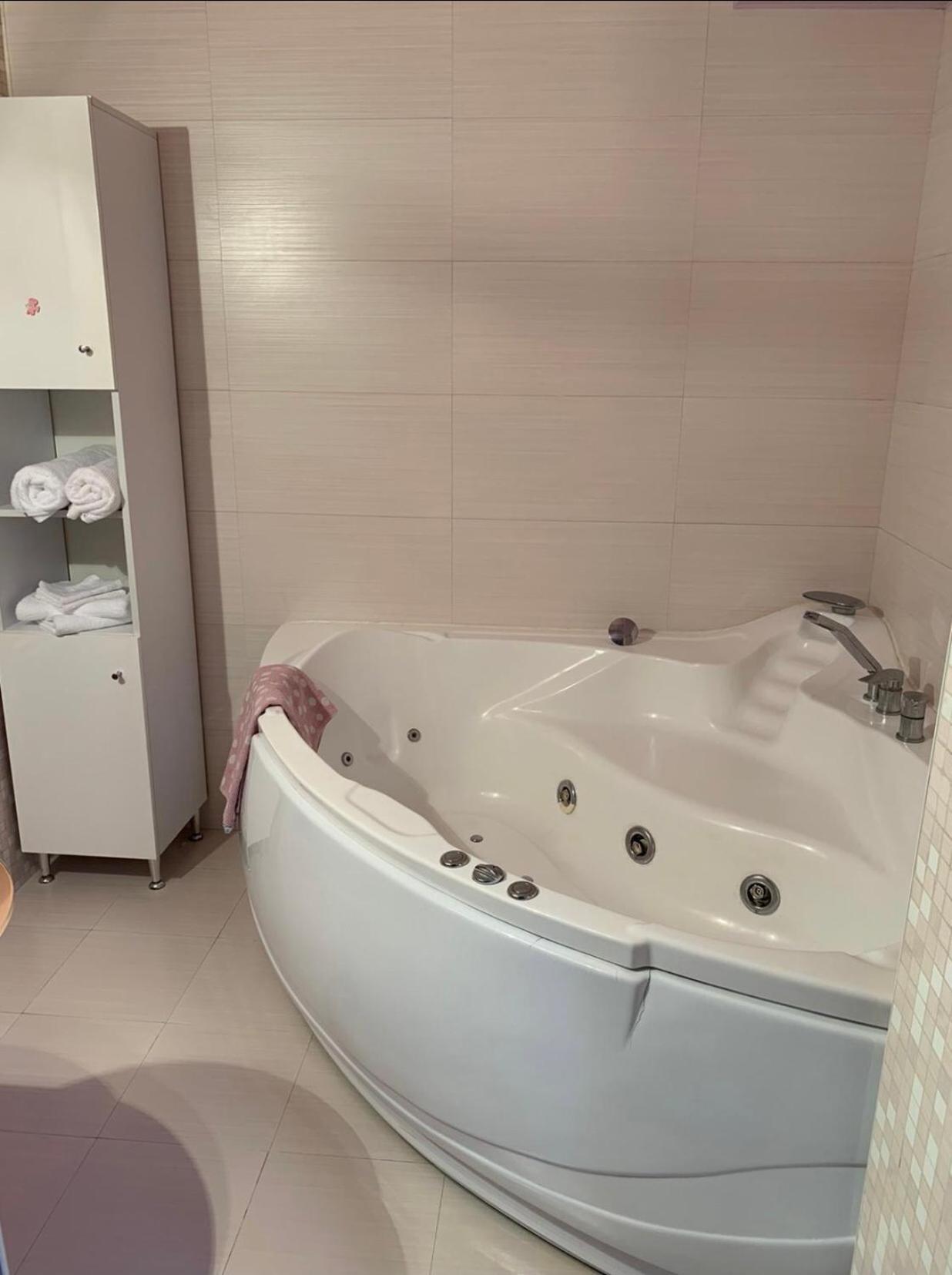 Central Apartment 4 Rooms บราชอฟ ภายนอก รูปภาพ