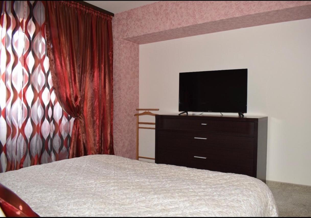 Central Apartment 4 Rooms บราชอฟ ภายนอก รูปภาพ